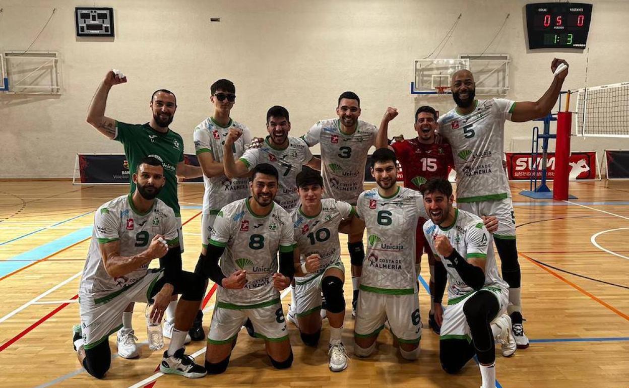 Ilusionante victoria de Unicaja Costa de Almería sobre un Barça con argumentos. 