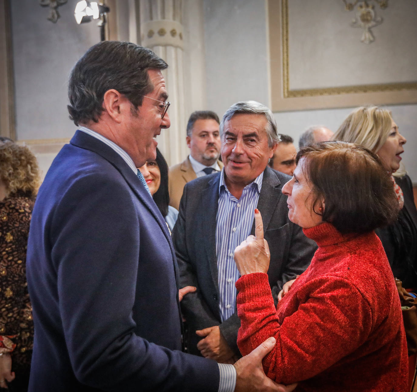 Momento del desayuno informativo organizado por IDEAL con el patrocinio de Cajamar y Antonio Garamendi como invitado.