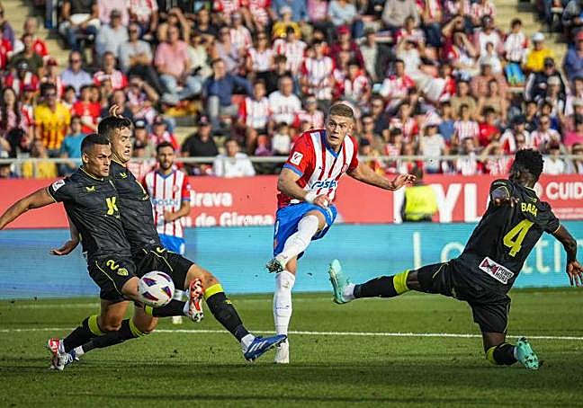 El Girona será el primer visitante del Power Horse Stadium en 2024.