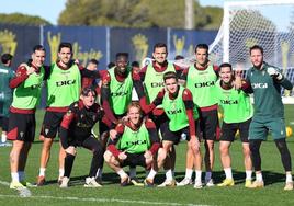 Los futbolistas del Cádiz, en su último entrenamiento.
