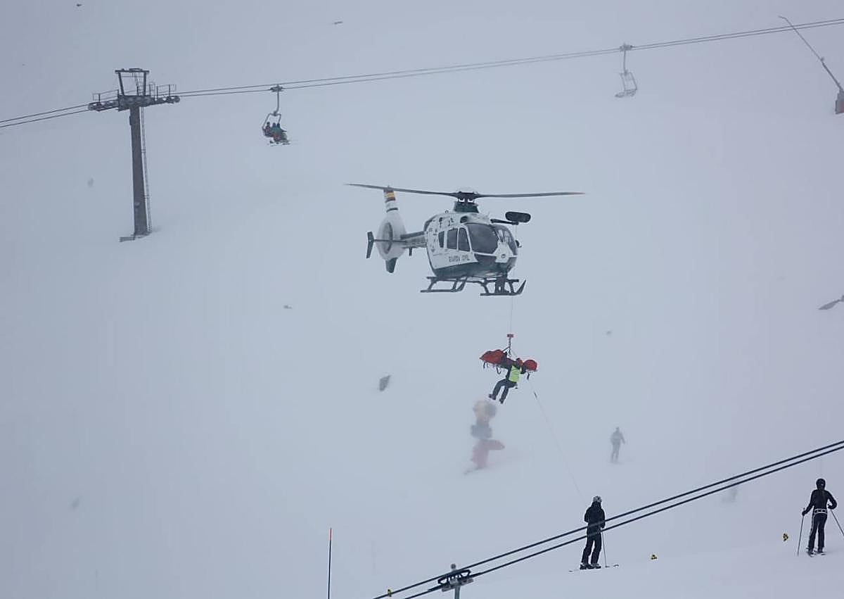 Imagen secundaria 1 - Algunos de los rescates llevados a cabo este 2023.
