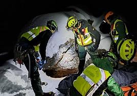 Rescate del cuerpo del alpinista fallecido hace cerca de un mes en Sierra Nevada.