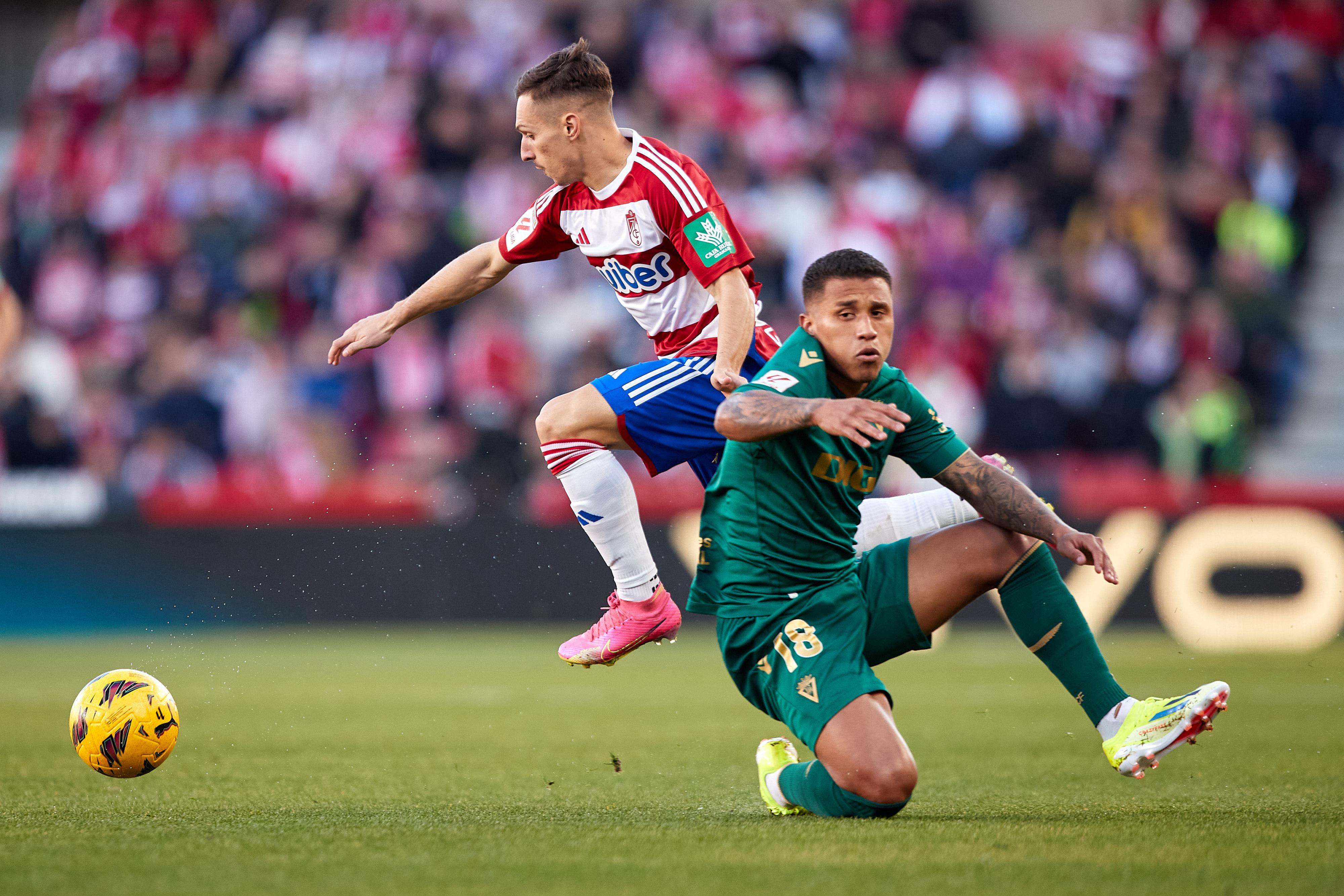 Las mejores imágenes del Granada - Cádiz