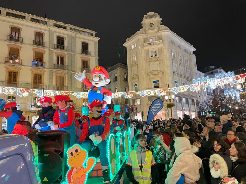 Las imágenes de la ilusión en la Cabalgata de Granada