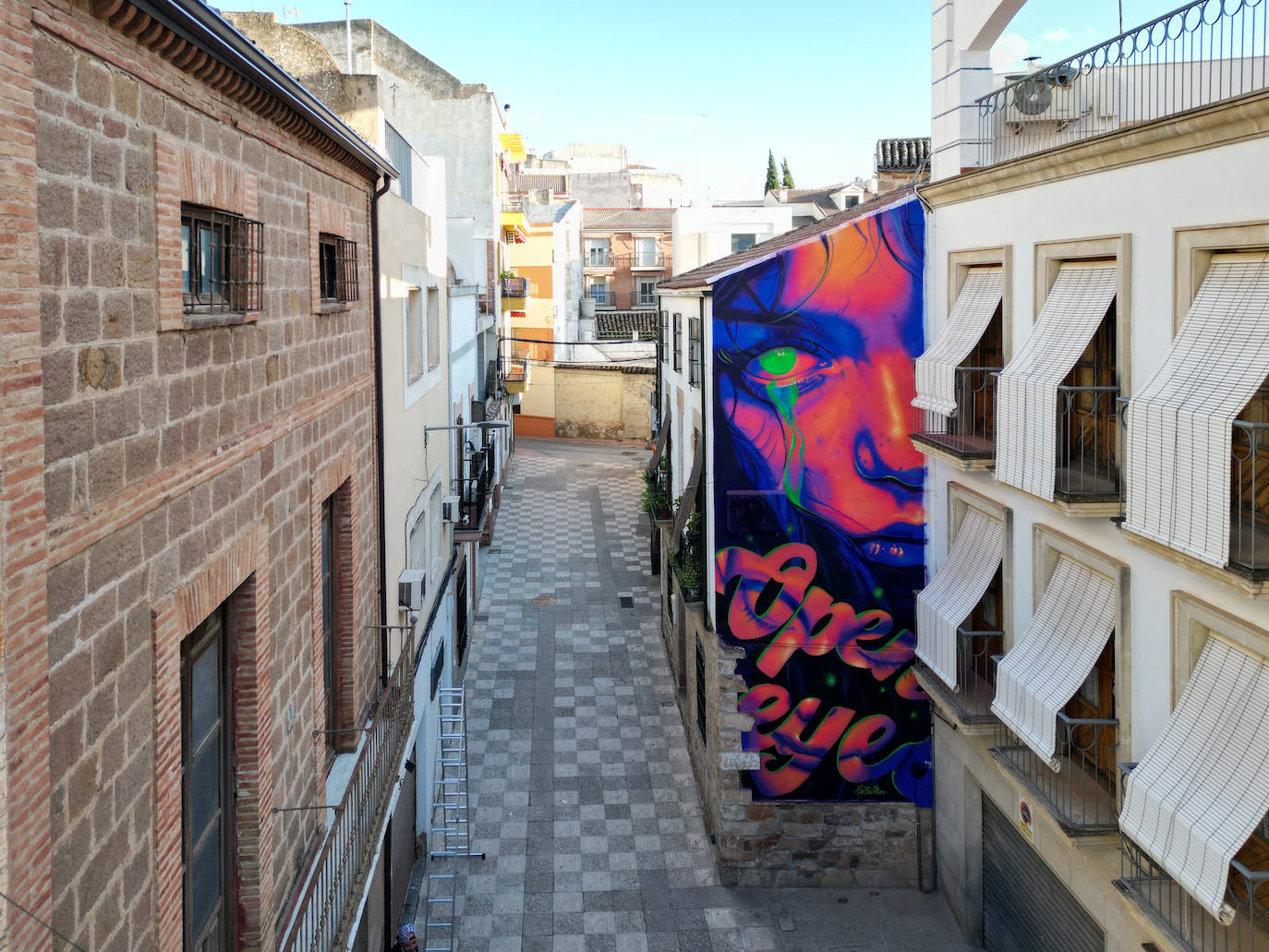 Obra de la calle Joaquín Ruano de Linares con la que MaríaDie aspira al galardón internacional.