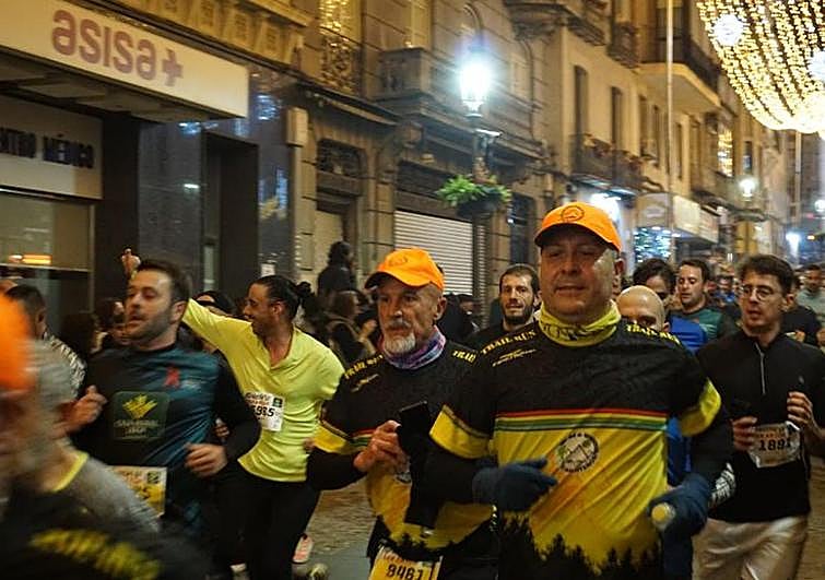 A buen ritmo por la Carrera.