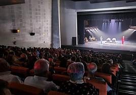 El Infanta Leonor durante la obra 'Romero y Julieta despiertan'.