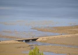 El embalse granadino de Negratín, en una imagen de archivo.