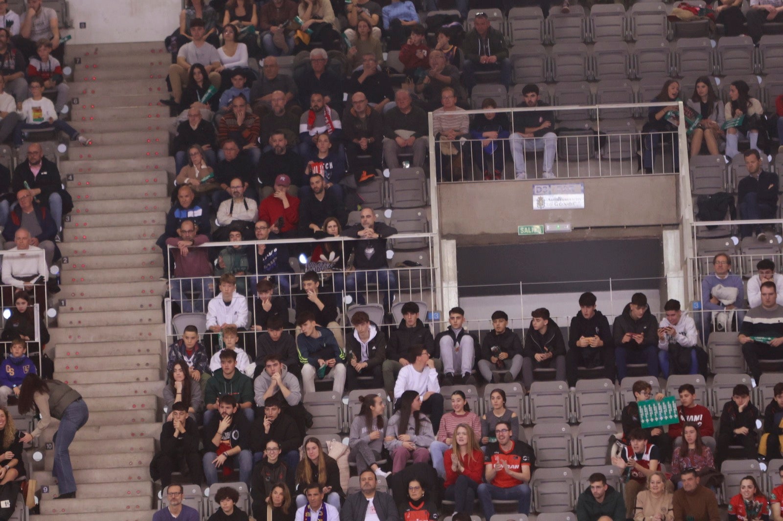 Encuéntrate en las gradas del Palacio durante el Covirán-Barcelona