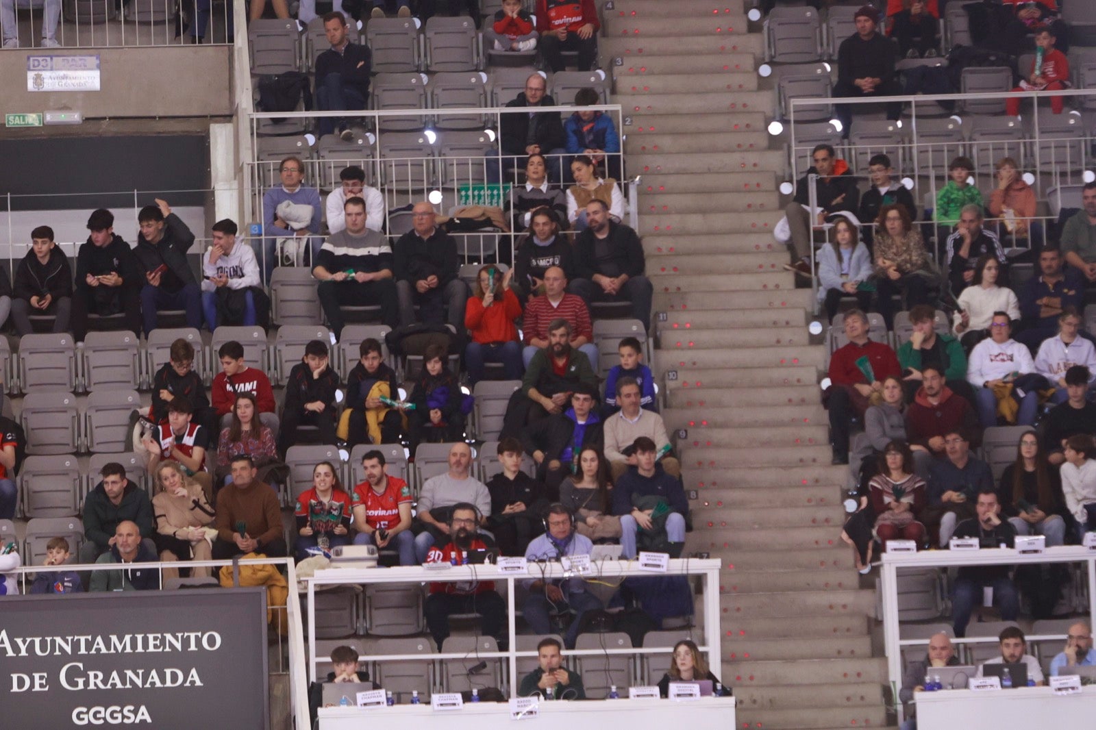 Encuéntrate en las gradas del Palacio durante el Covirán-Barcelona