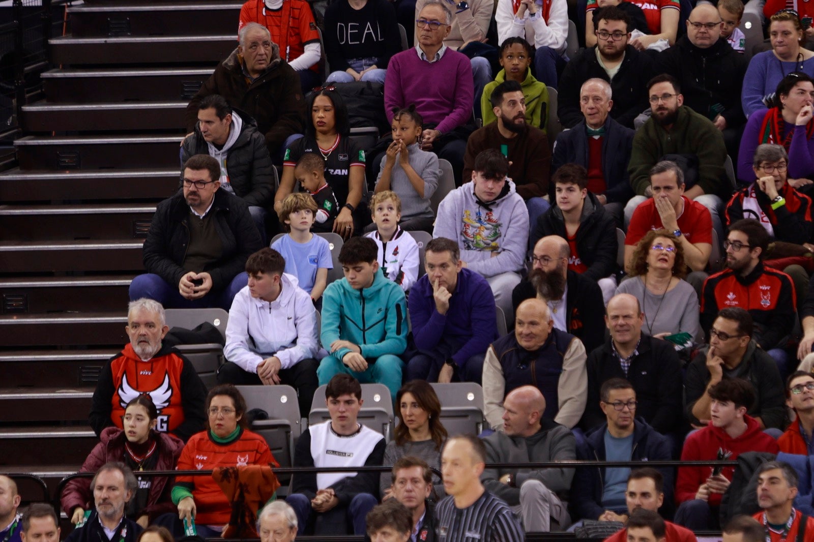 Encuéntrate en las gradas del Palacio durante el Covirán-Barcelona