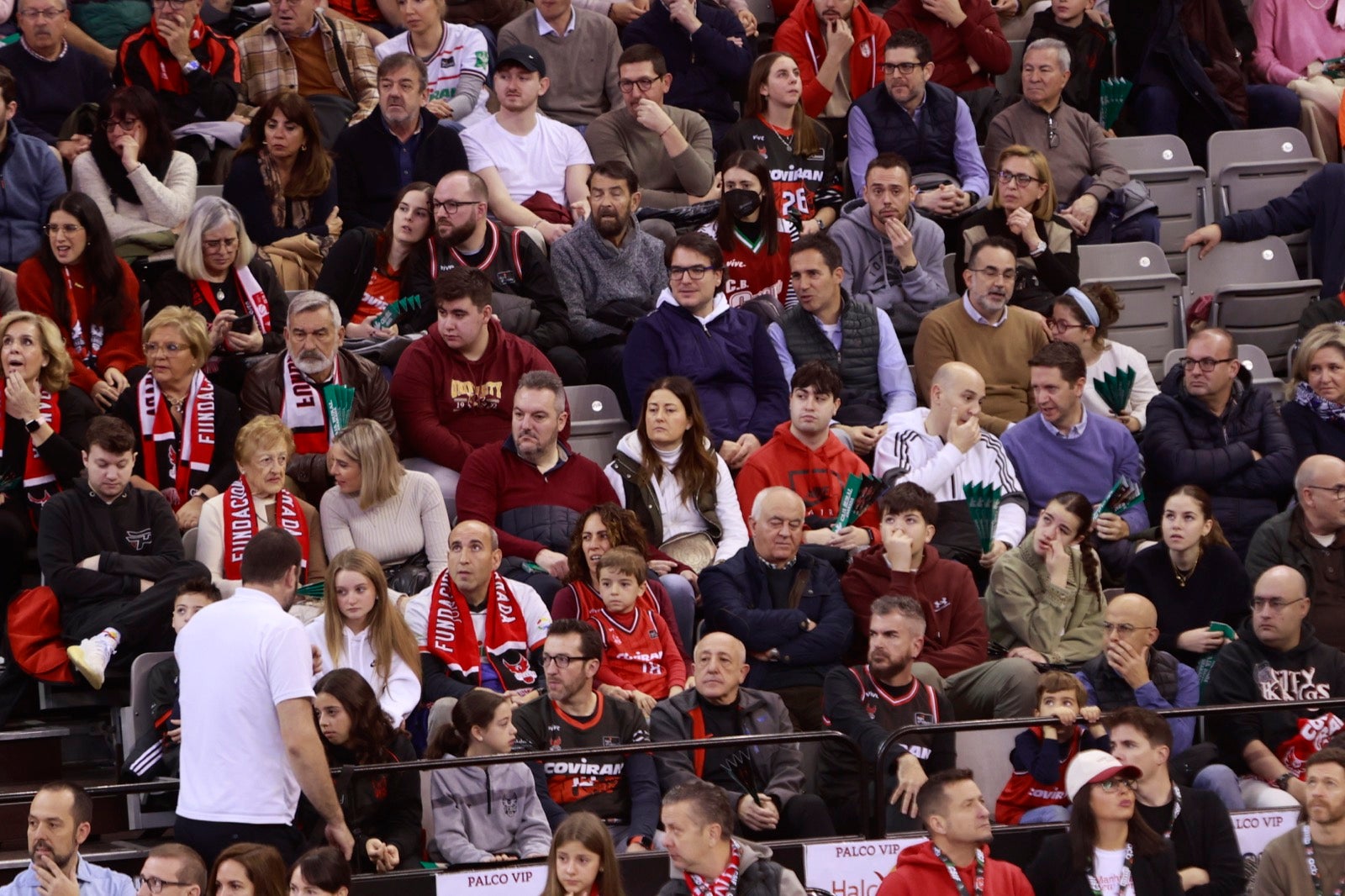 Encuéntrate en las gradas del Palacio durante el Covirán-Barcelona