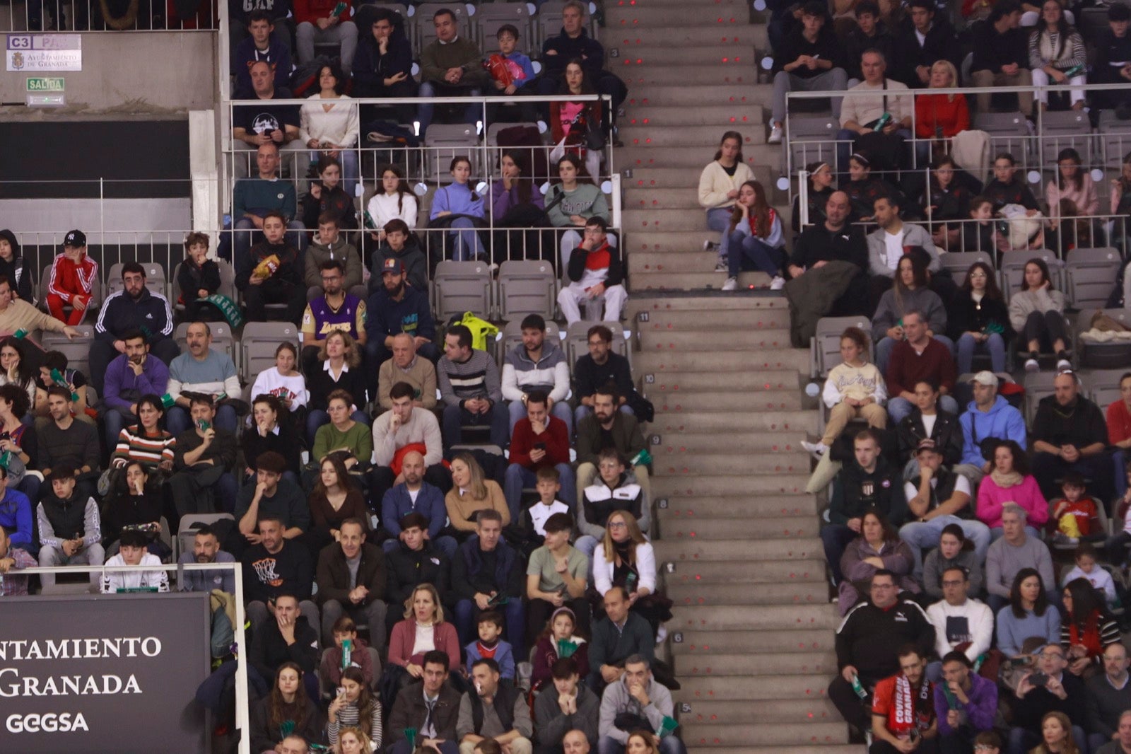 Encuéntrate en las gradas del Palacio durante el Covirán-Barcelona