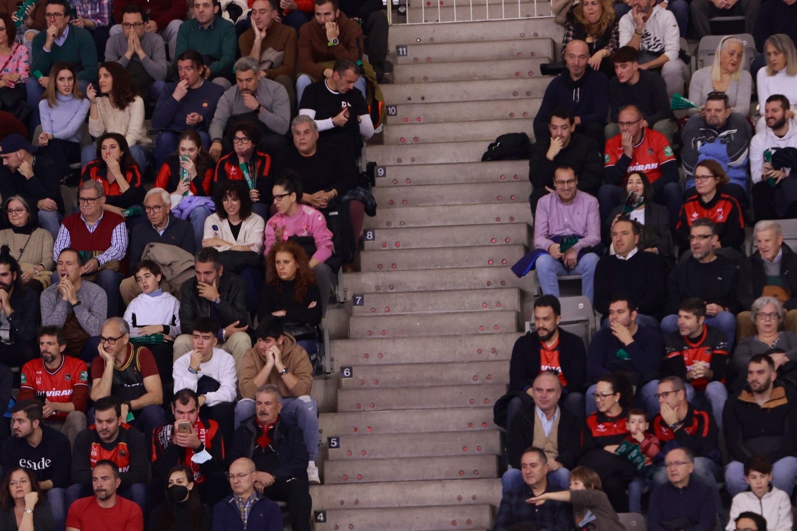 Encuéntrate en las gradas del Palacio durante el Covirán-Barcelona
