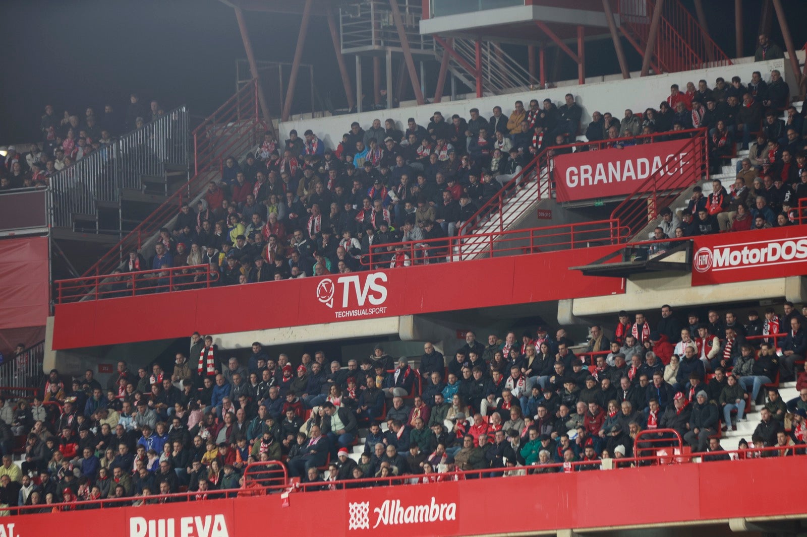 Encuéntrate en Los Cármenes durante el Granada-Atlético de Madrid