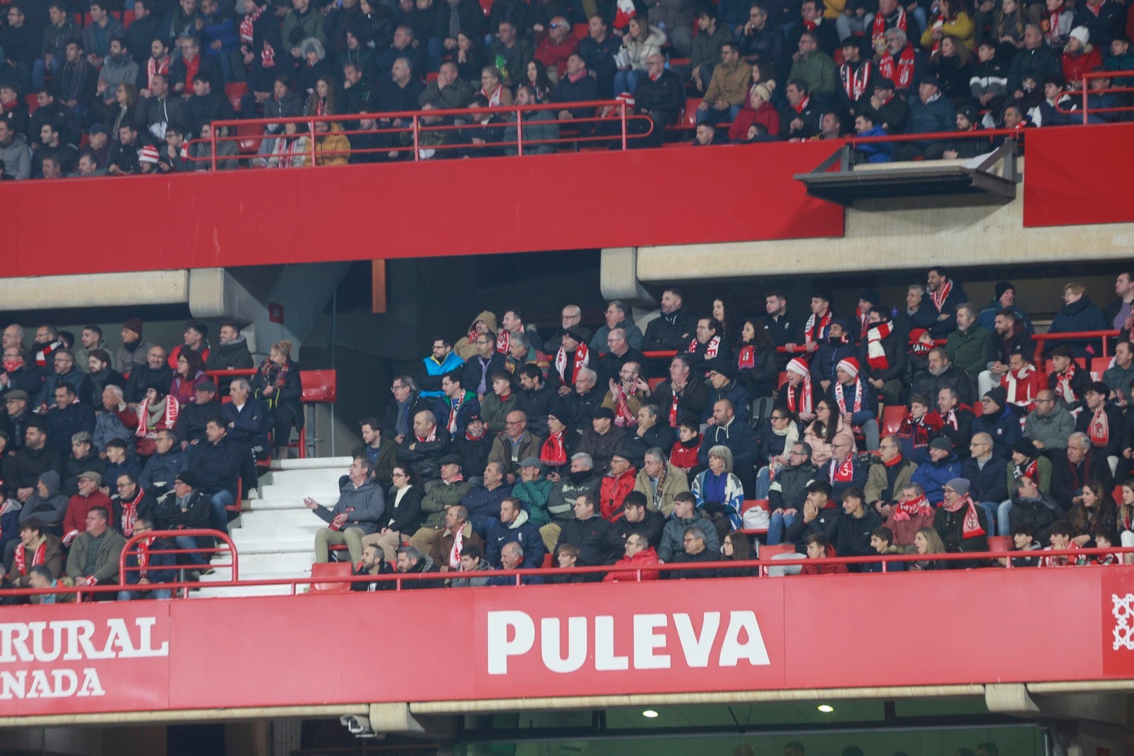 Encuéntrate en Los Cármenes durante el Granada-Atlético de Madrid