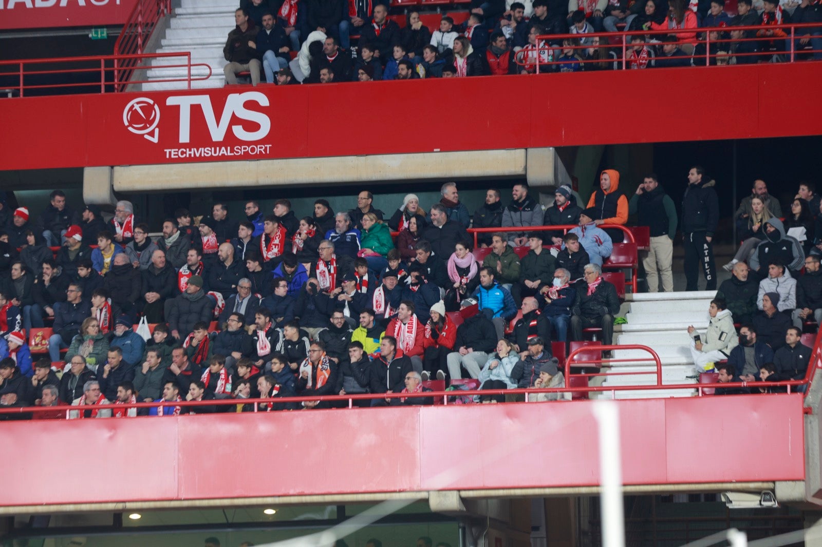 Encuéntrate en Los Cármenes durante el Granada-Atlético de Madrid