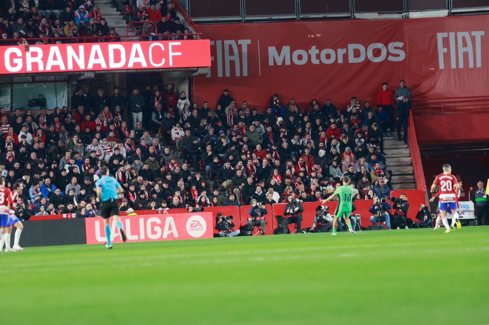 Encuéntrate en Los Cármenes durante el Granada-Atlético de Madrid