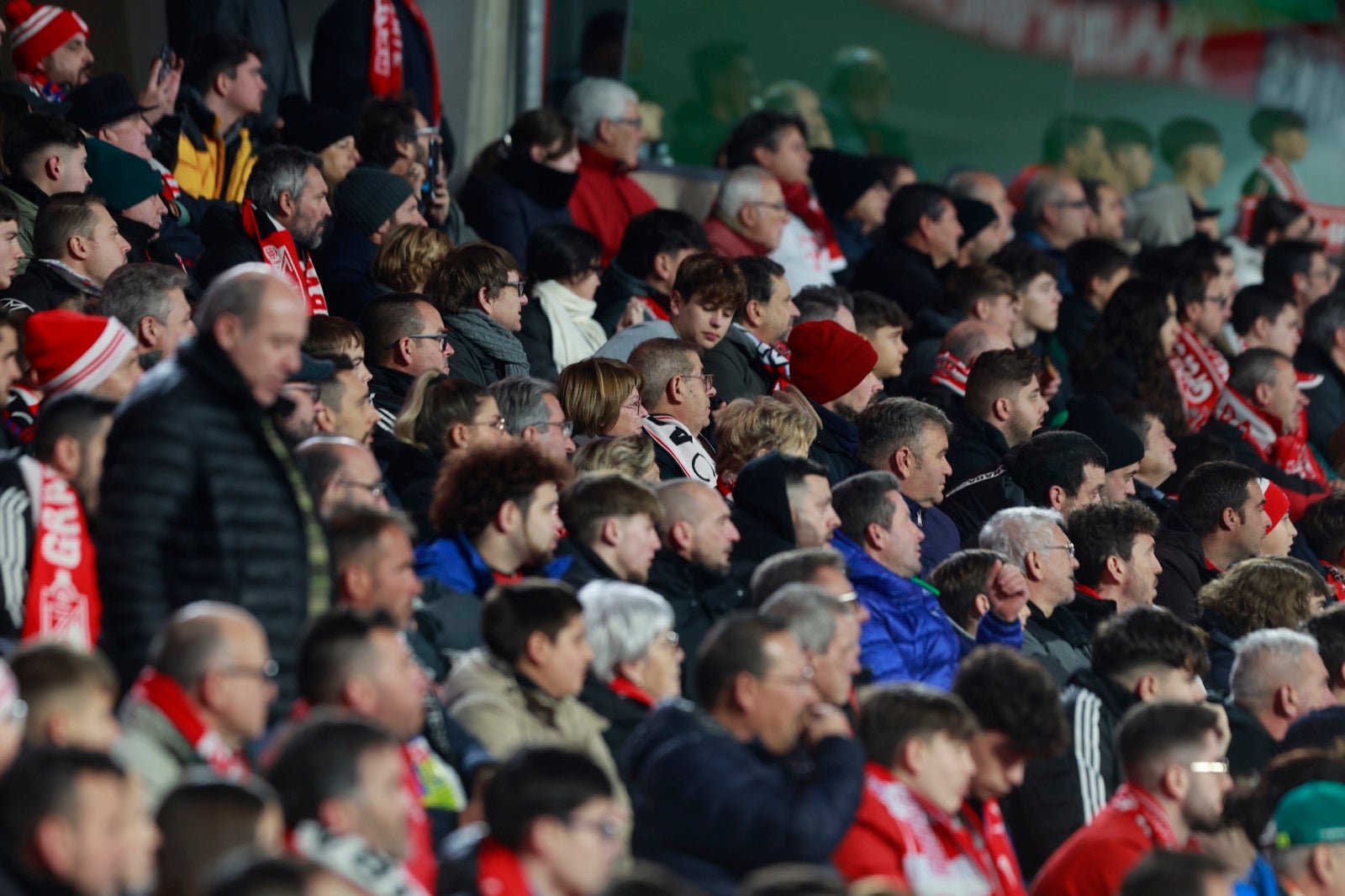 Encuéntrate en Los Cármenes durante el Granada-Atlético de Madrid