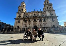 Bruce, Agustín González, Pablo Muñoz, Pipper y Manuel Carlos Vallejo.