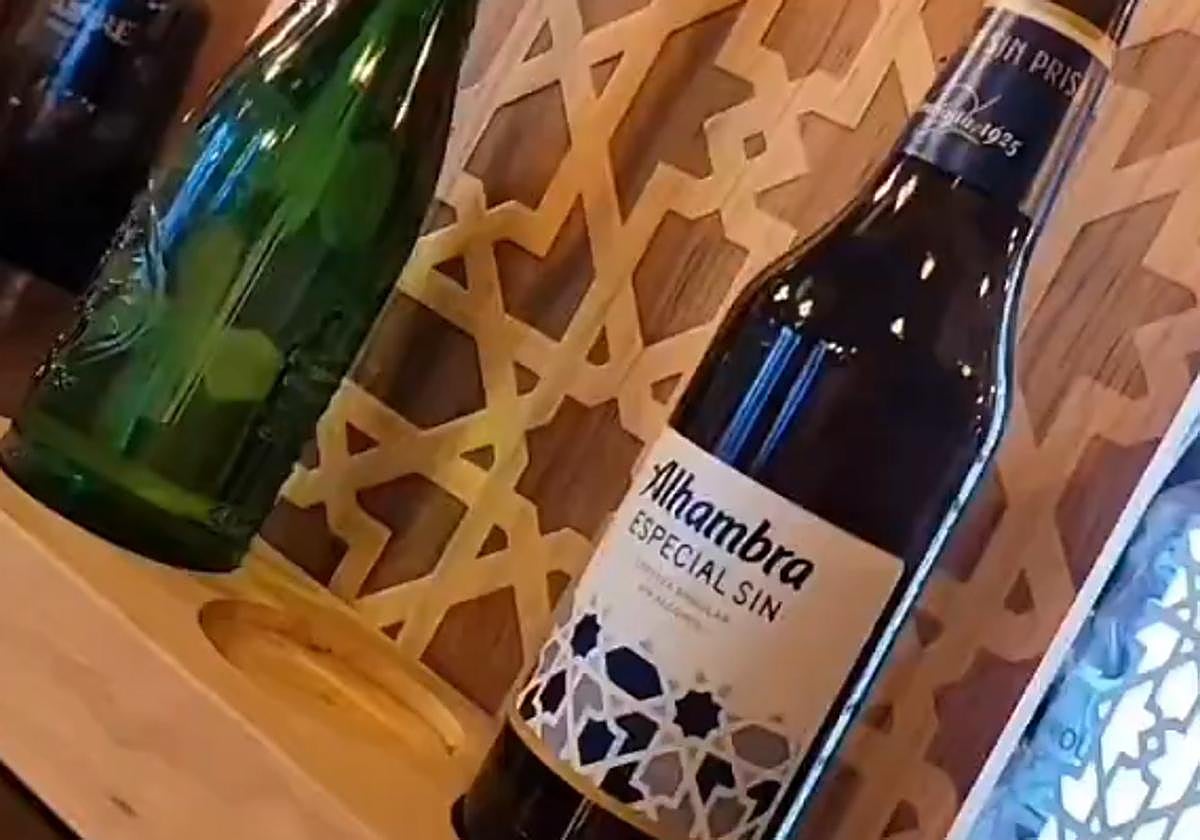 El viral robo de una Cerveza Alhambra: «Los clientes se piensan que somos tontos».