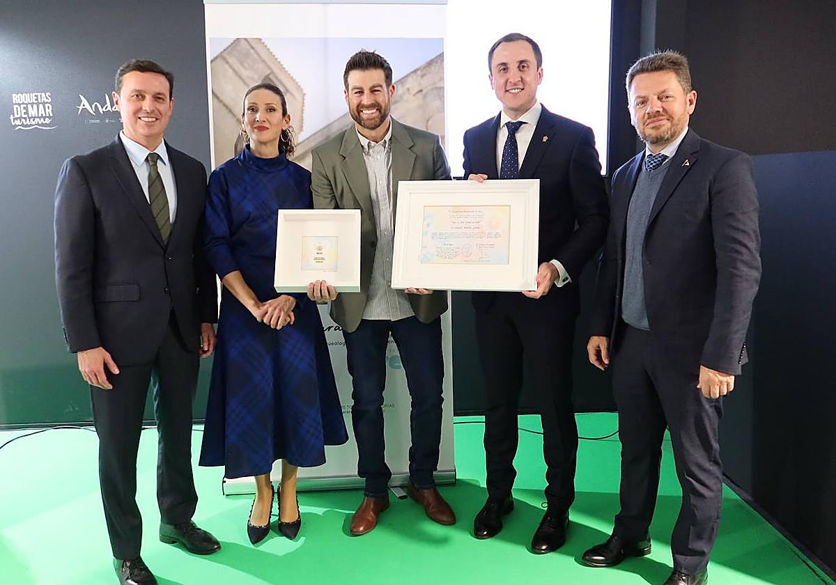 Entrega del 'Sol de oro' a Ignacio Martín Lerma.