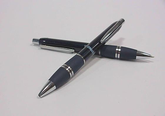 Retirados unos populares bolígrafos infantiles retirados por serio peligro.