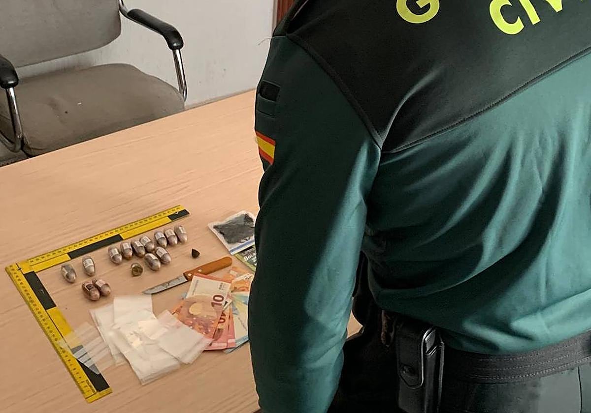 Material incautado en la operación.