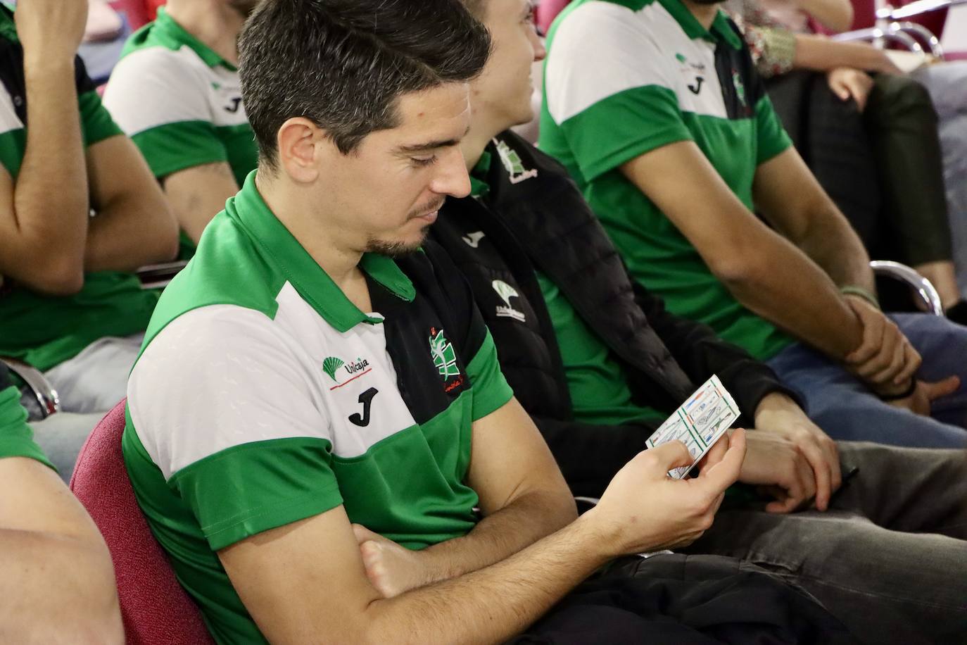 Unicaja Costa de Almería quiere dar visibilidad al autismo