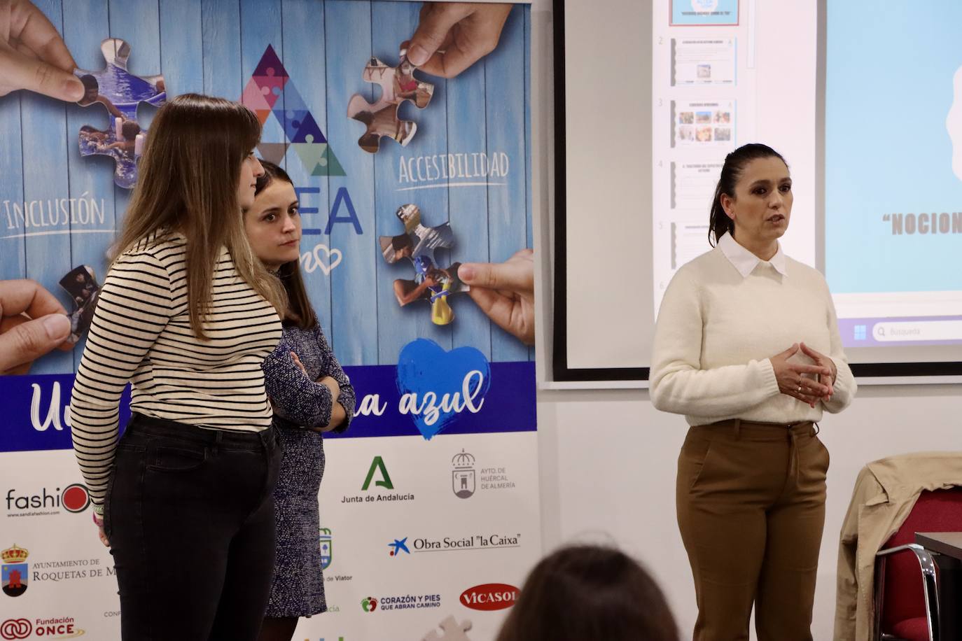 Unicaja Costa de Almería quiere dar visibilidad al autismo