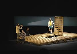 La obra 'Menosprecio de aldea', dirigida por Noelia Rosa, llega este fin de semana al Teatro Alhambra