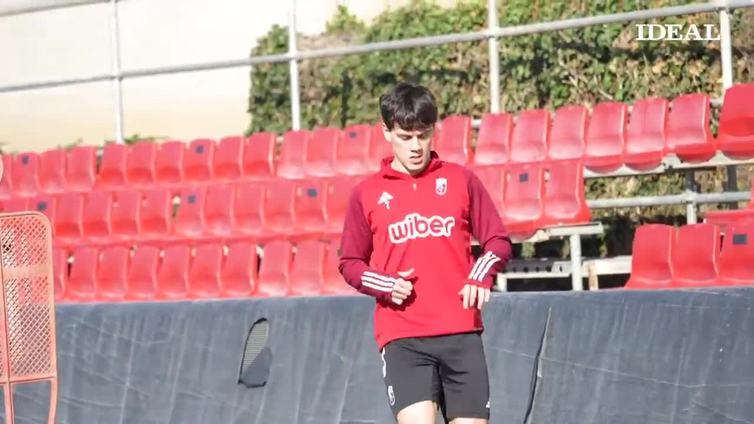 Primer entrenamiento de Pellistri como jugador del Granada CF