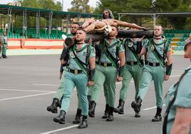 La Legión rinde honores a San Juan Bosco