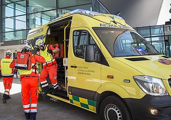 Imagen de archivo de una ambulancia del 061.