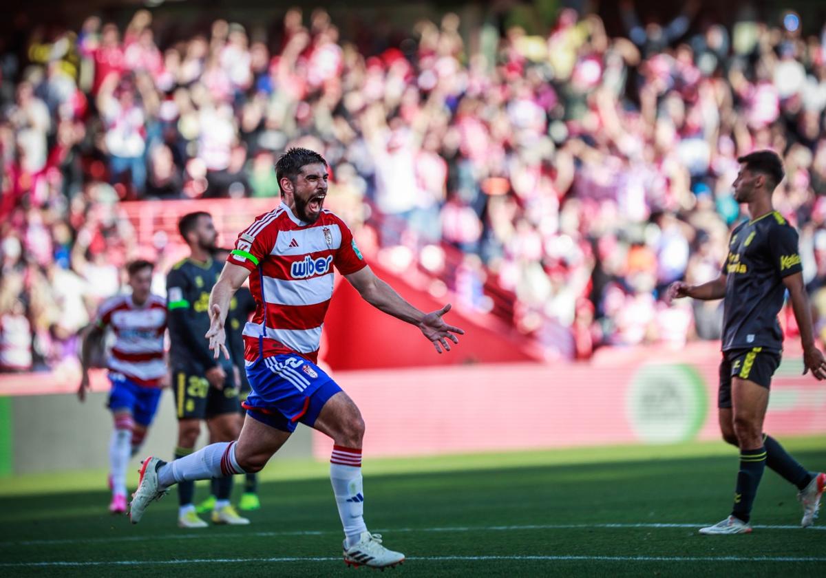 Bruno celebra su gol.