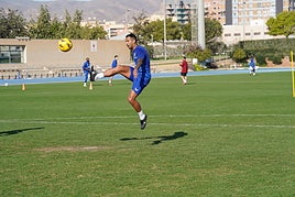 Jonathan Viera durante su primera sesión en el anexo.
