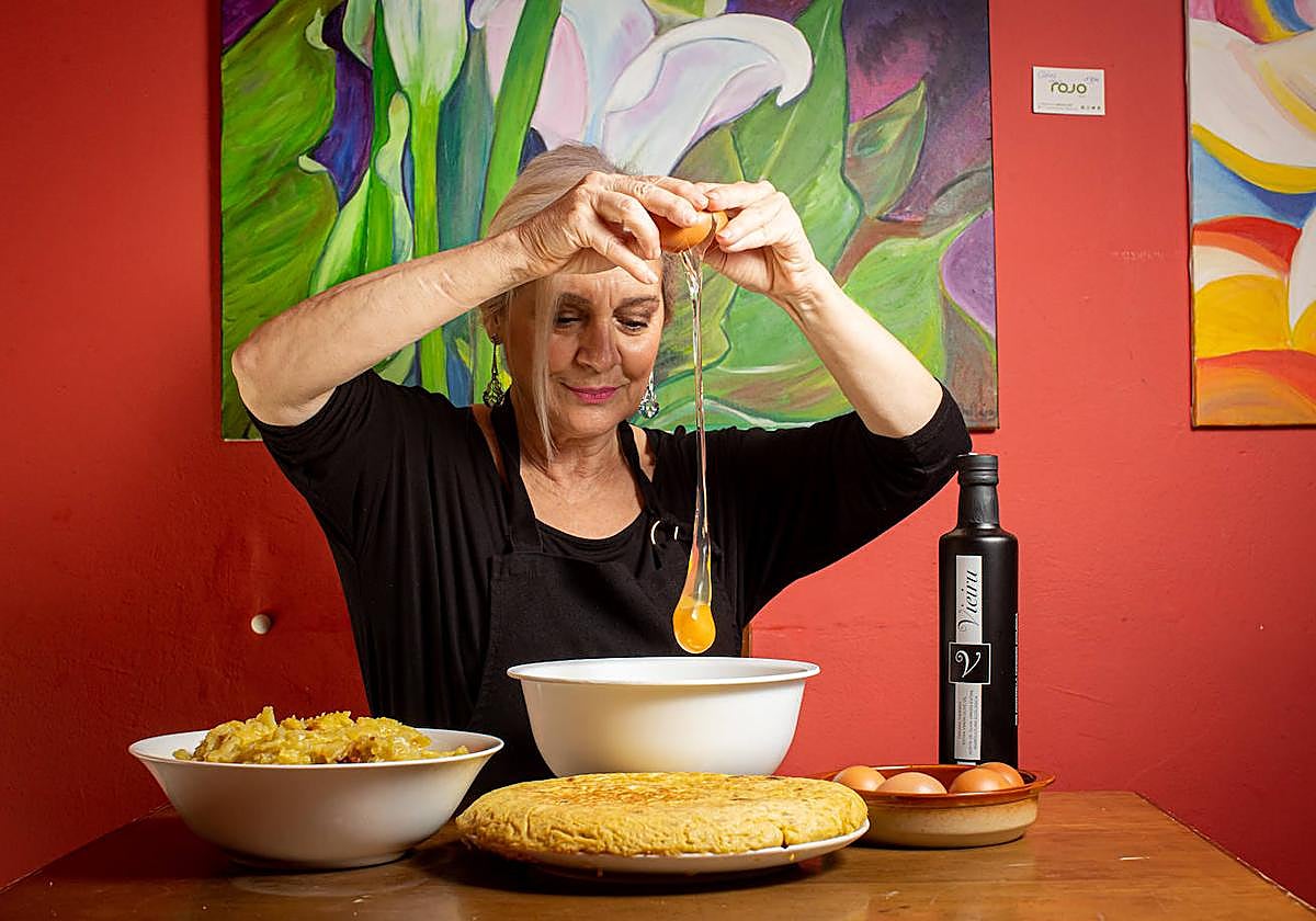 Tortilla de patatas en el bar Rojo de Granada.