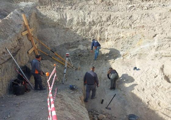 Los arqueólogos y operarios han necesitado mover gran cantidad de tierra