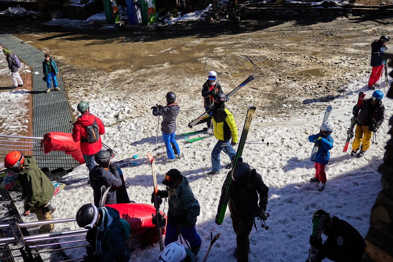 Las imágenes del día después del barro en Sierra Nevada