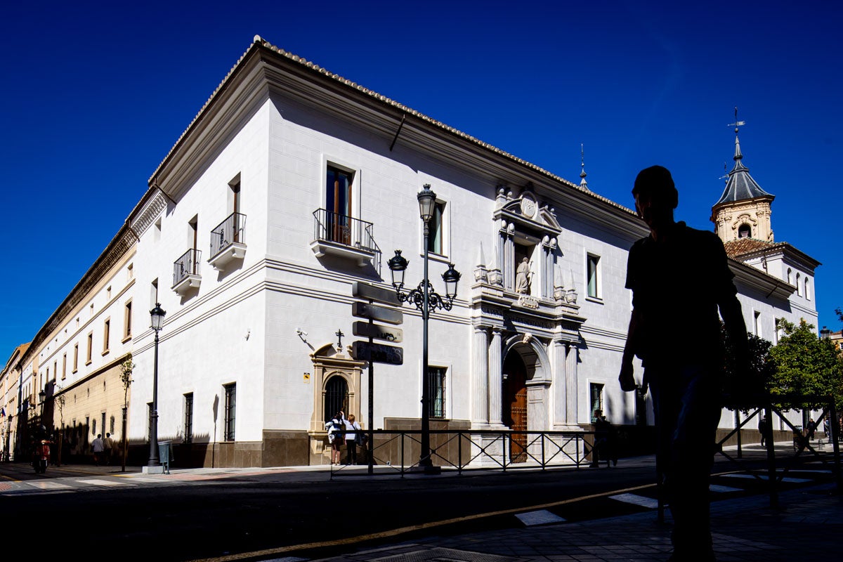 Fachada del Hospital de San Juan de Dios.