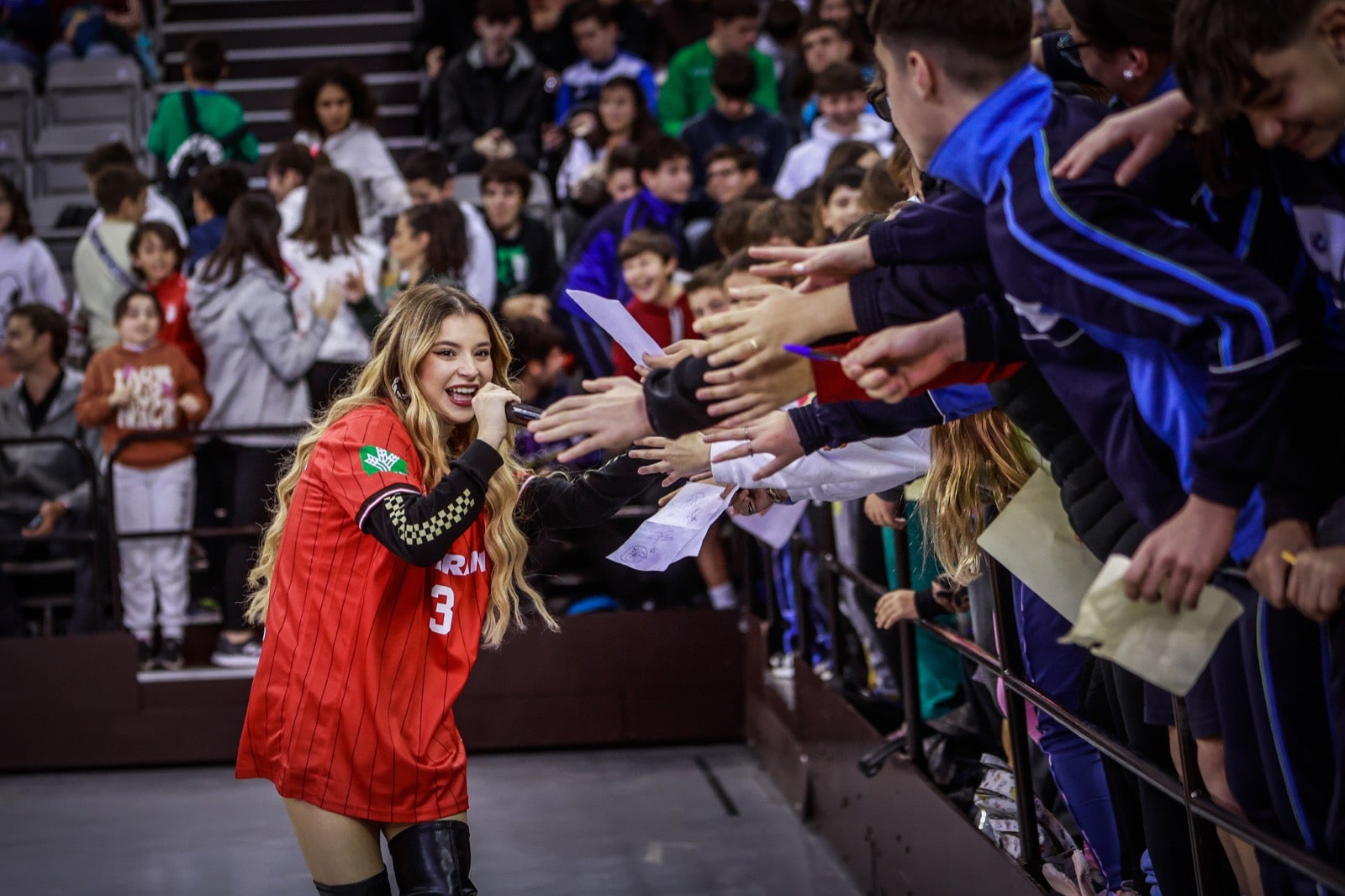Las imágenes de los niños en el Fénix Game del Palacio de los Deportes