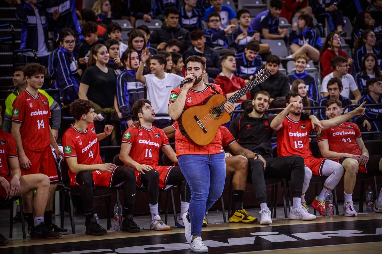 Las imágenes de los niños en el Fénix Game del Palacio de los Deportes