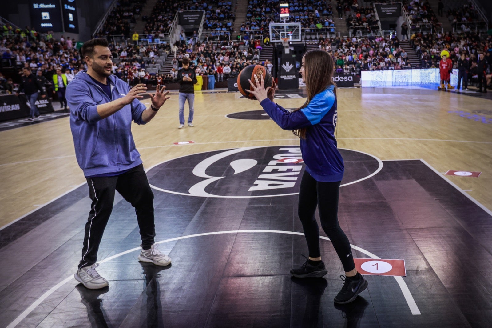 Las imágenes de los niños en el Fénix Game del Palacio de los Deportes