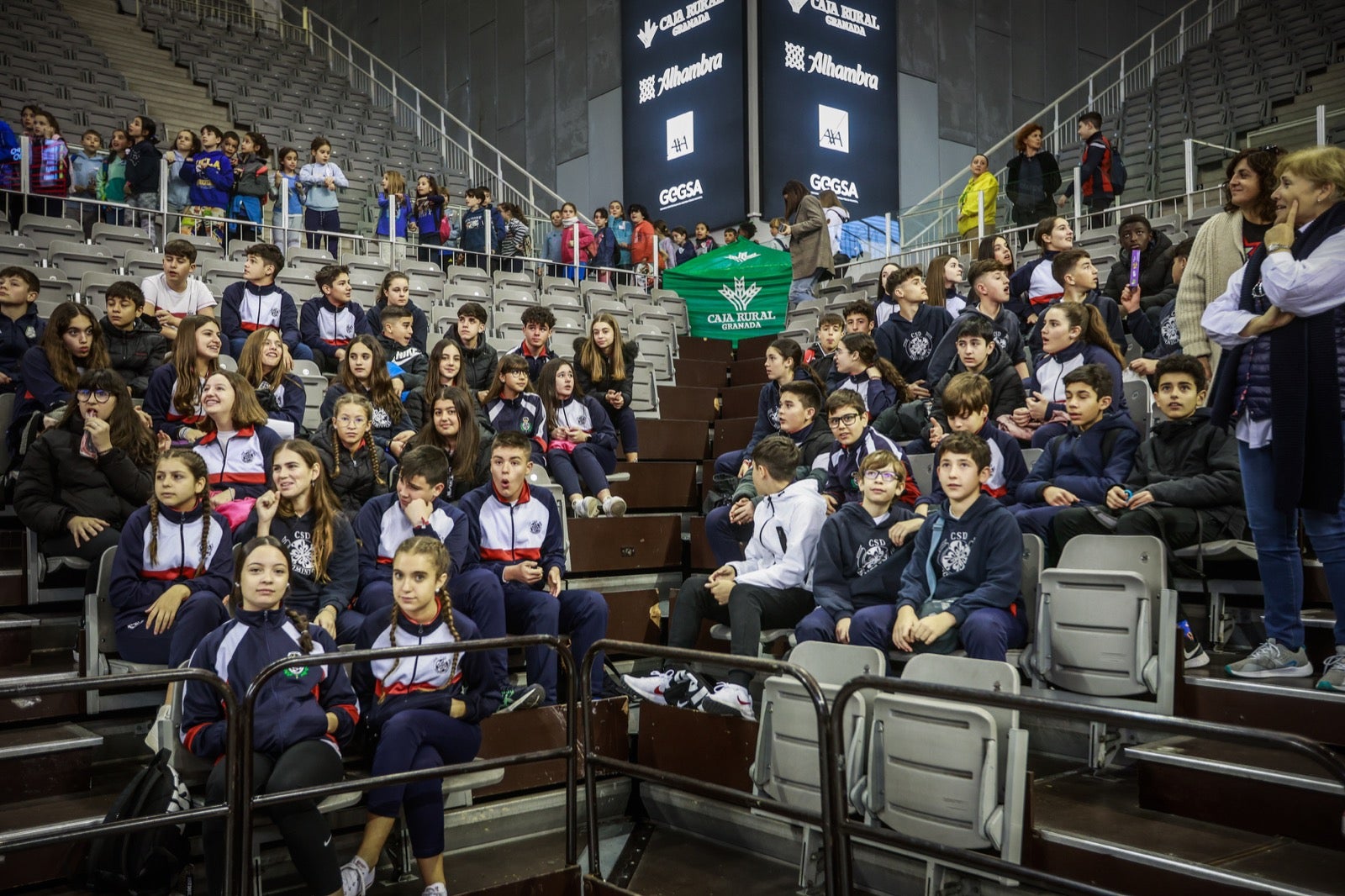 Las imágenes de los niños en el Fénix Game del Palacio de los Deportes