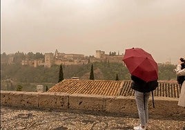 La DANA dejará tormentas y 'lluvias de sangre' en Andalucía desde mañana.