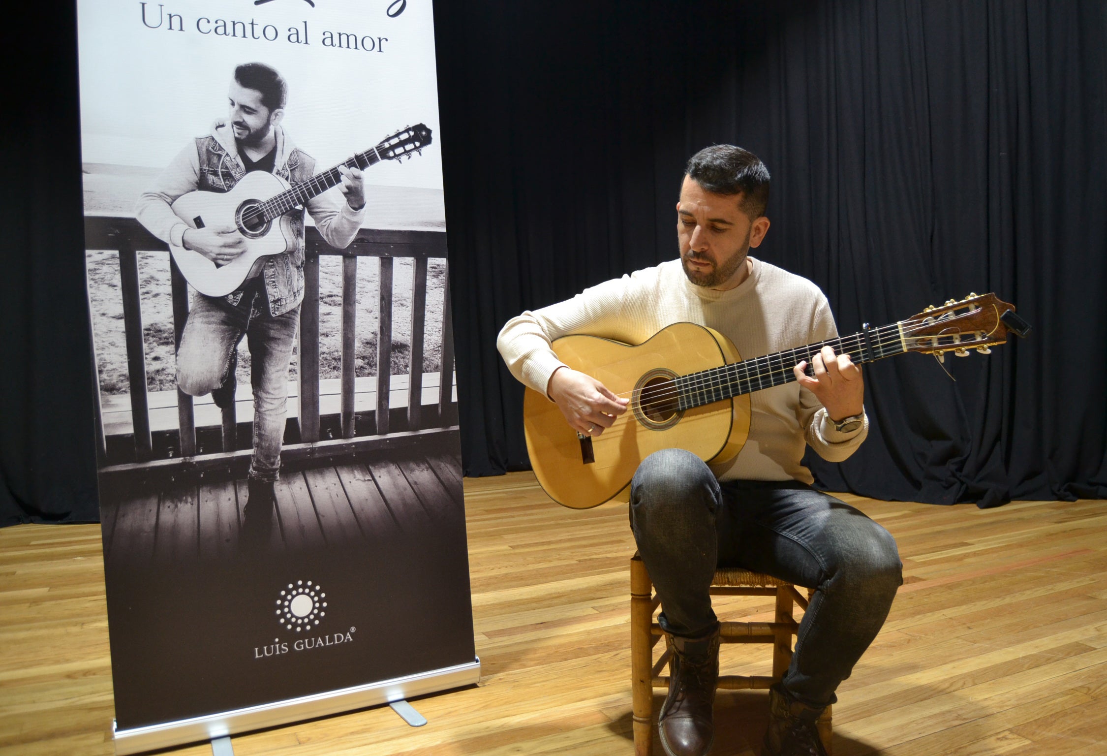 Luis Gualda, en el auditorio Jorge García Tudela.