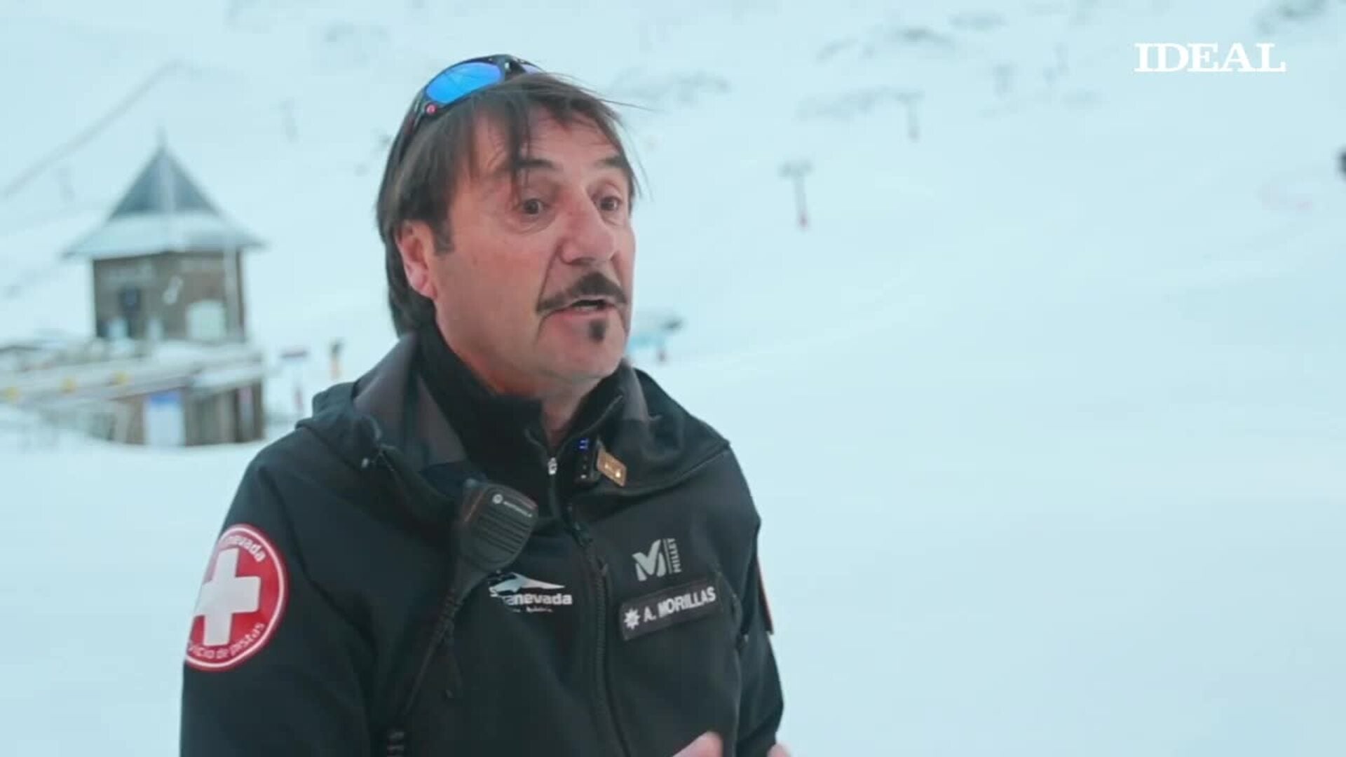 El trabajo de los maquinistas pisanieves de Sierra Nevada