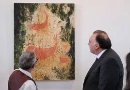 Manuel Fernández y Arturo Bernal en el Centro de Interpretación del Arte Rupestre de Sierra Morena Oriental.