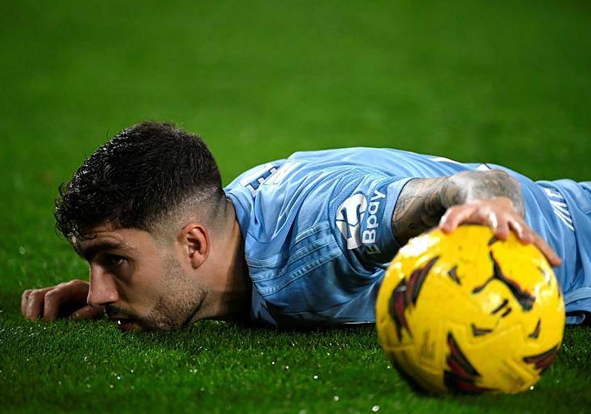 Unai Núñez, hundido tras la derrota del Celta con el Barcelona.