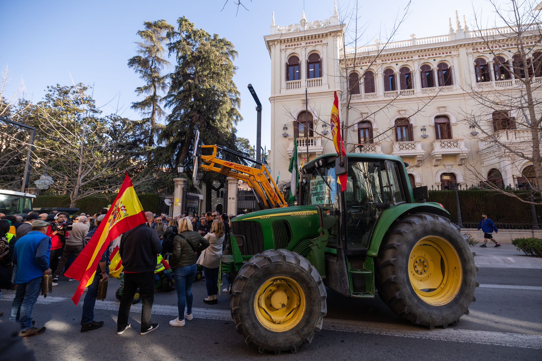 Las imágenes de los tractores en plena Gran Vía de Granada